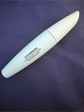 CoverGirl LashBlast Clean Waterproof Mascara in Very Black